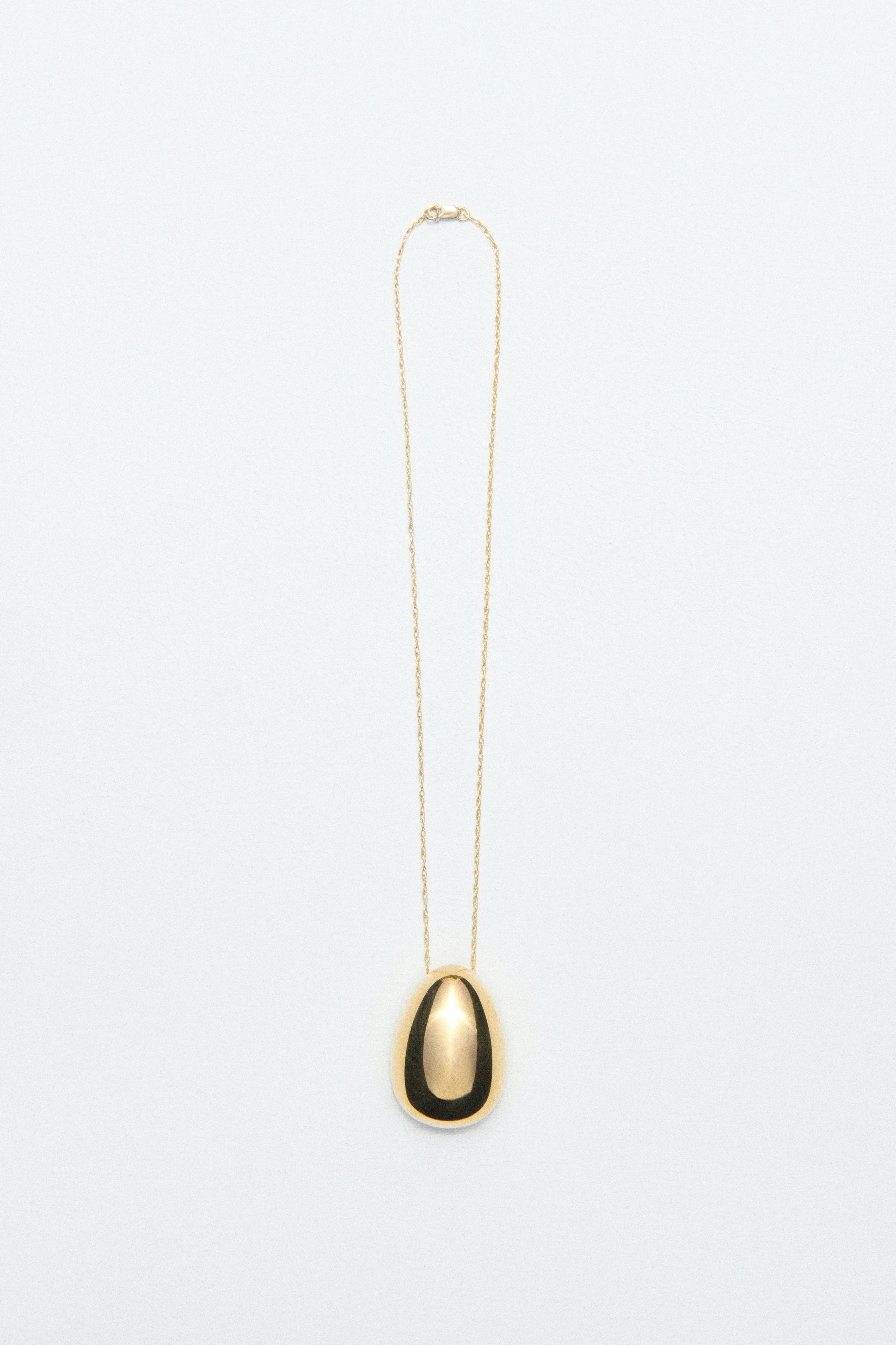 18K GOLD EGG PENDANT - Image 2