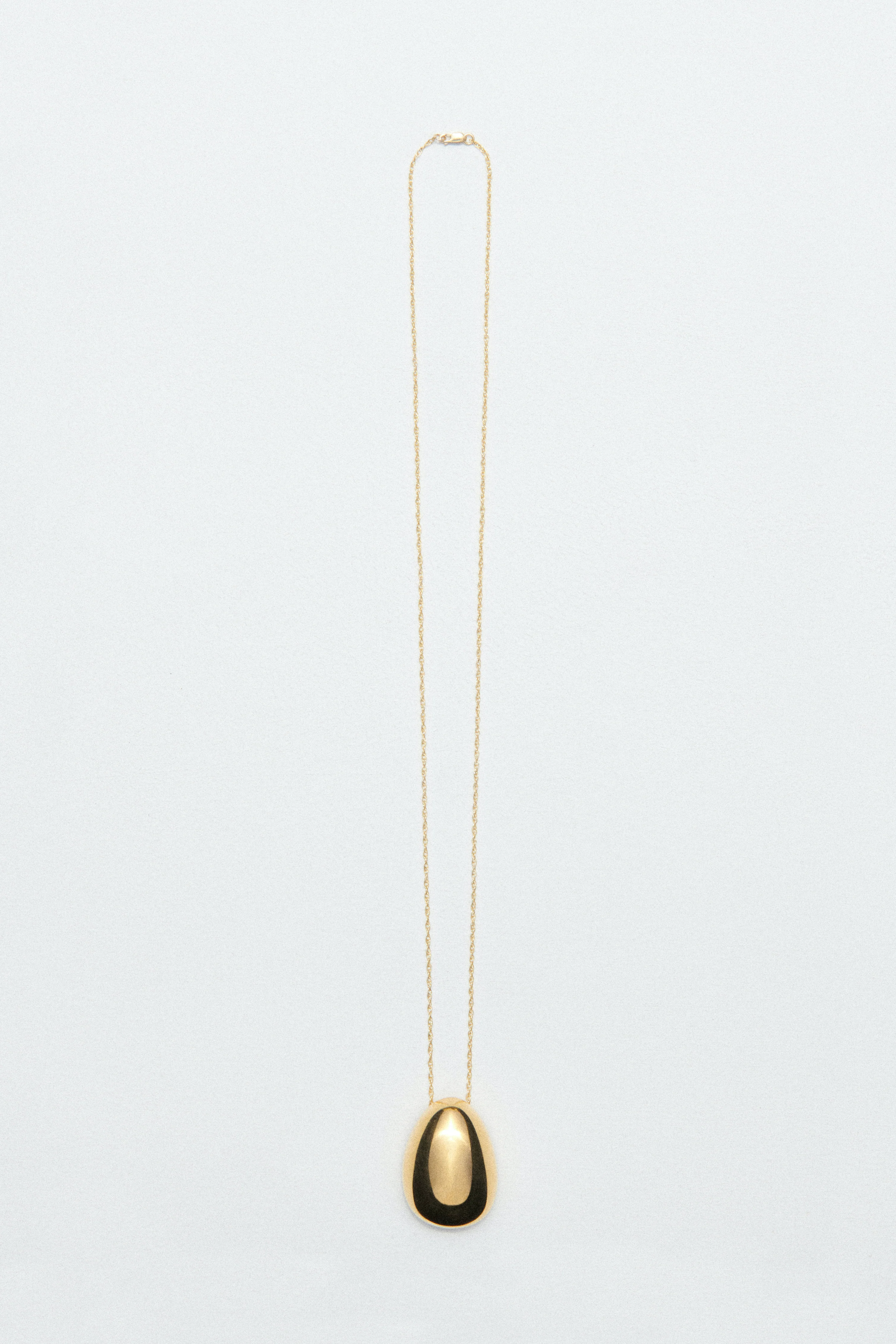18K GOLD EGG PENDANT - Image 3