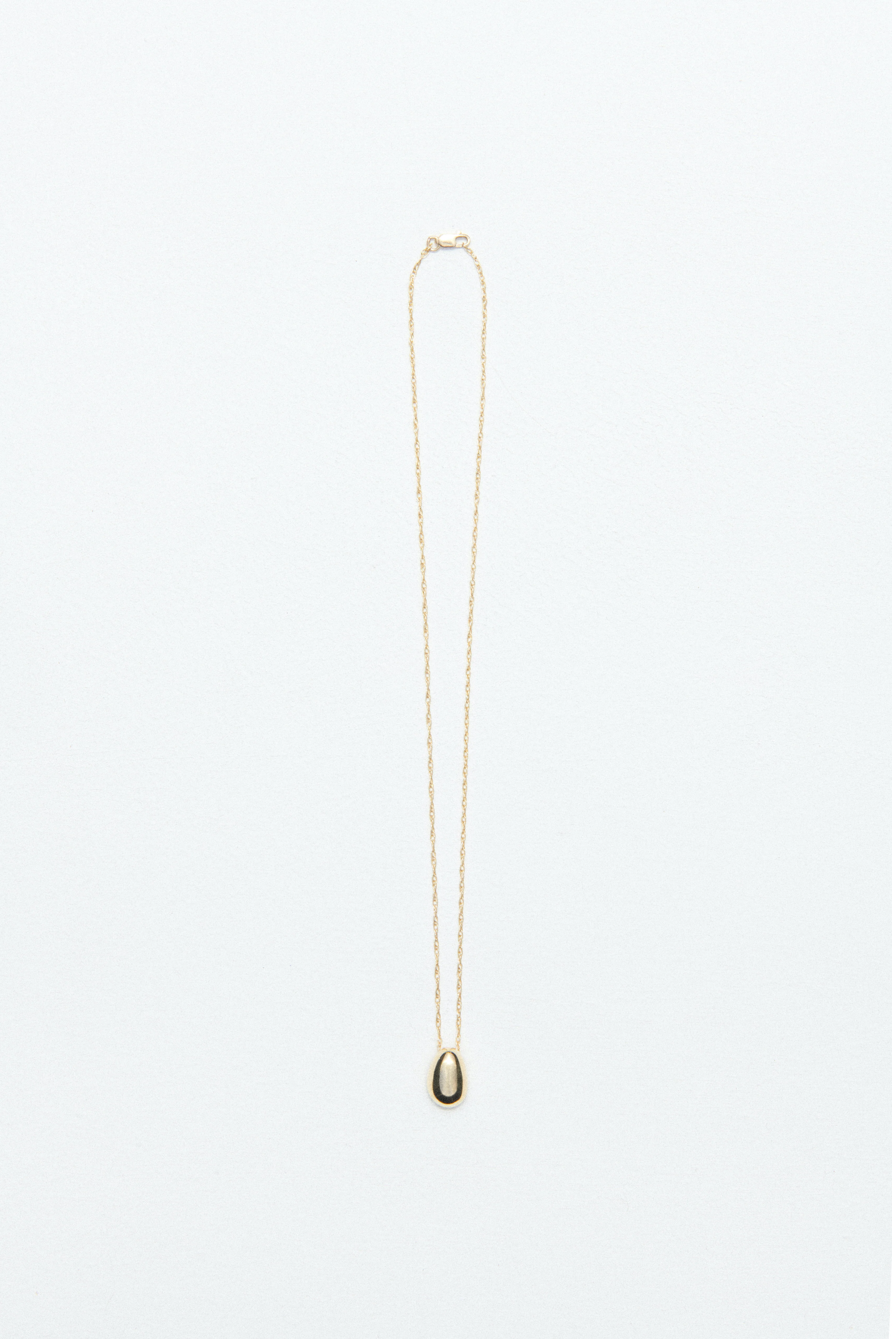 18K TINY EGG PENDANT