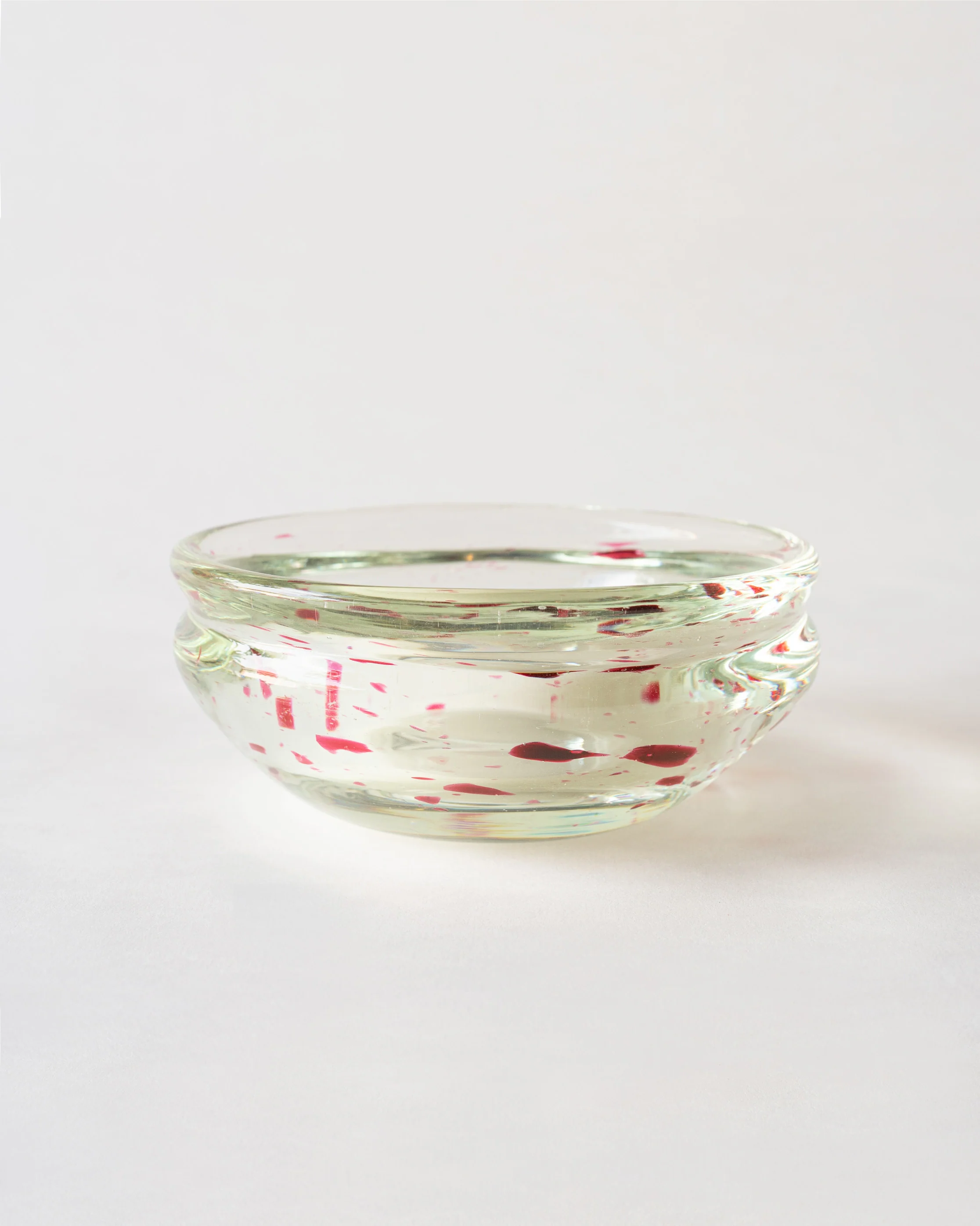 ANDRÉ THURET GLASS BOWL WITH RED INCLUSIONS C. 1930
