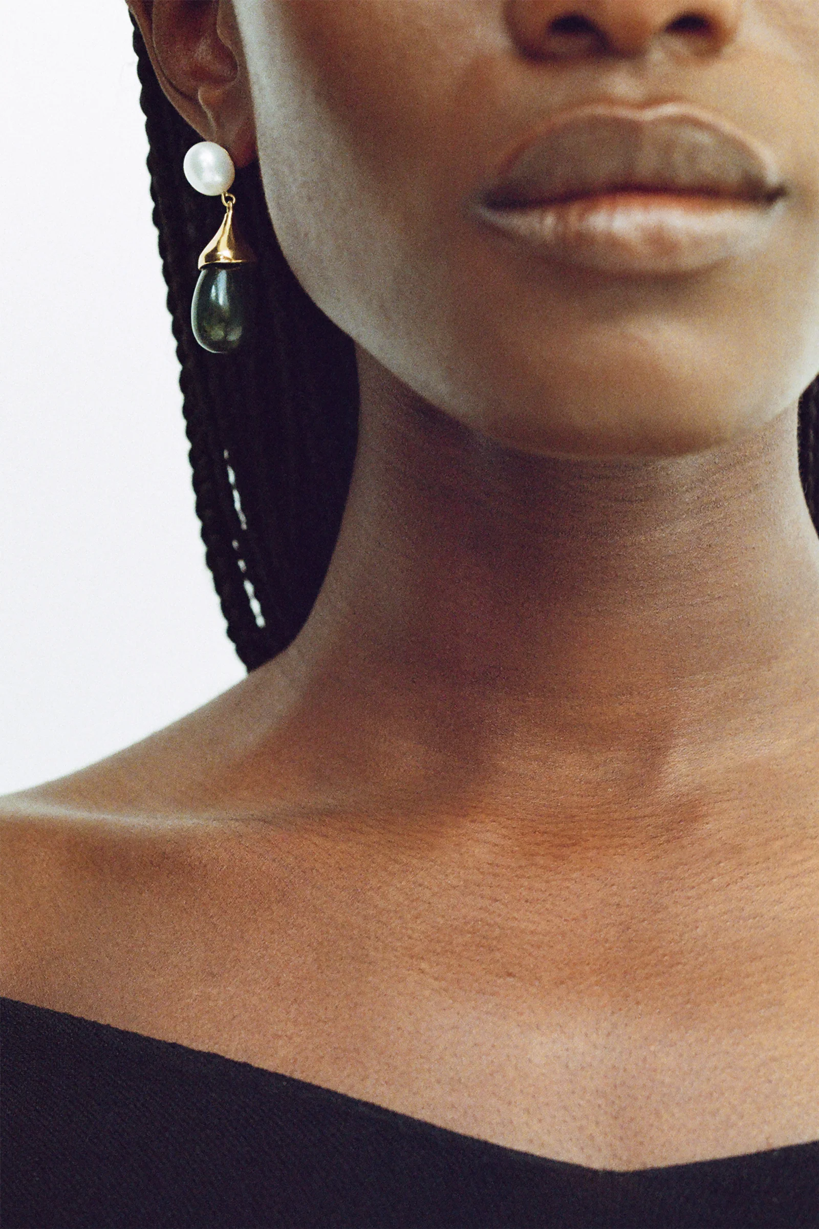 AUDREY JADE EARRINGS - Image 3