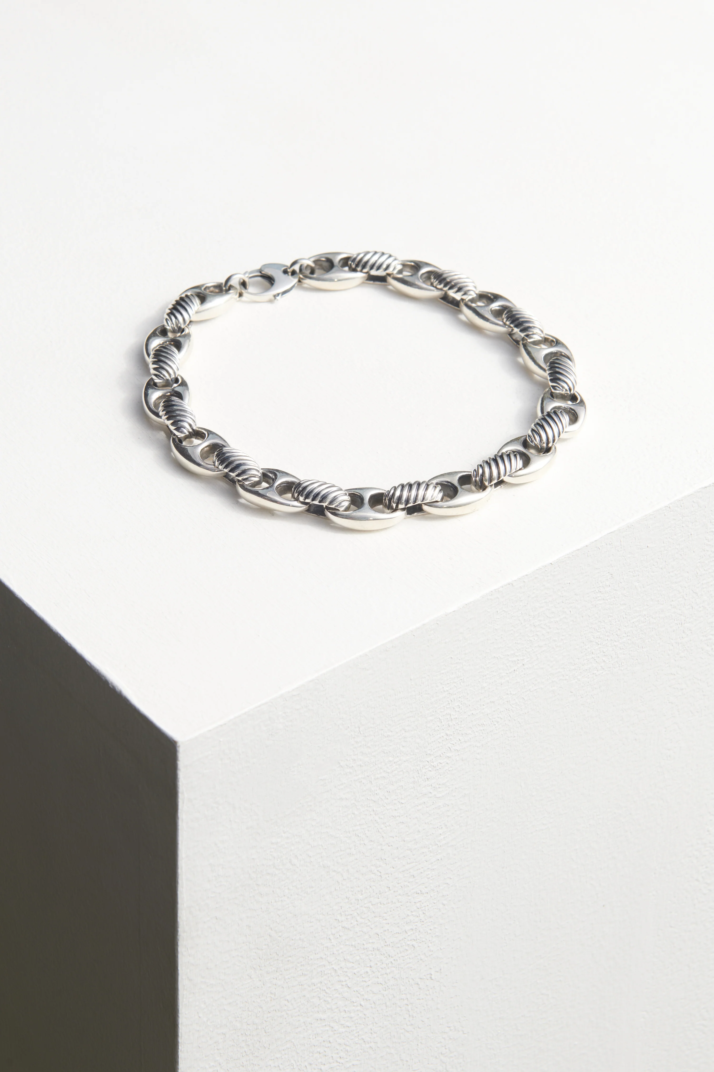 BLONDEAU CHAIN NECKLACE - Image 3