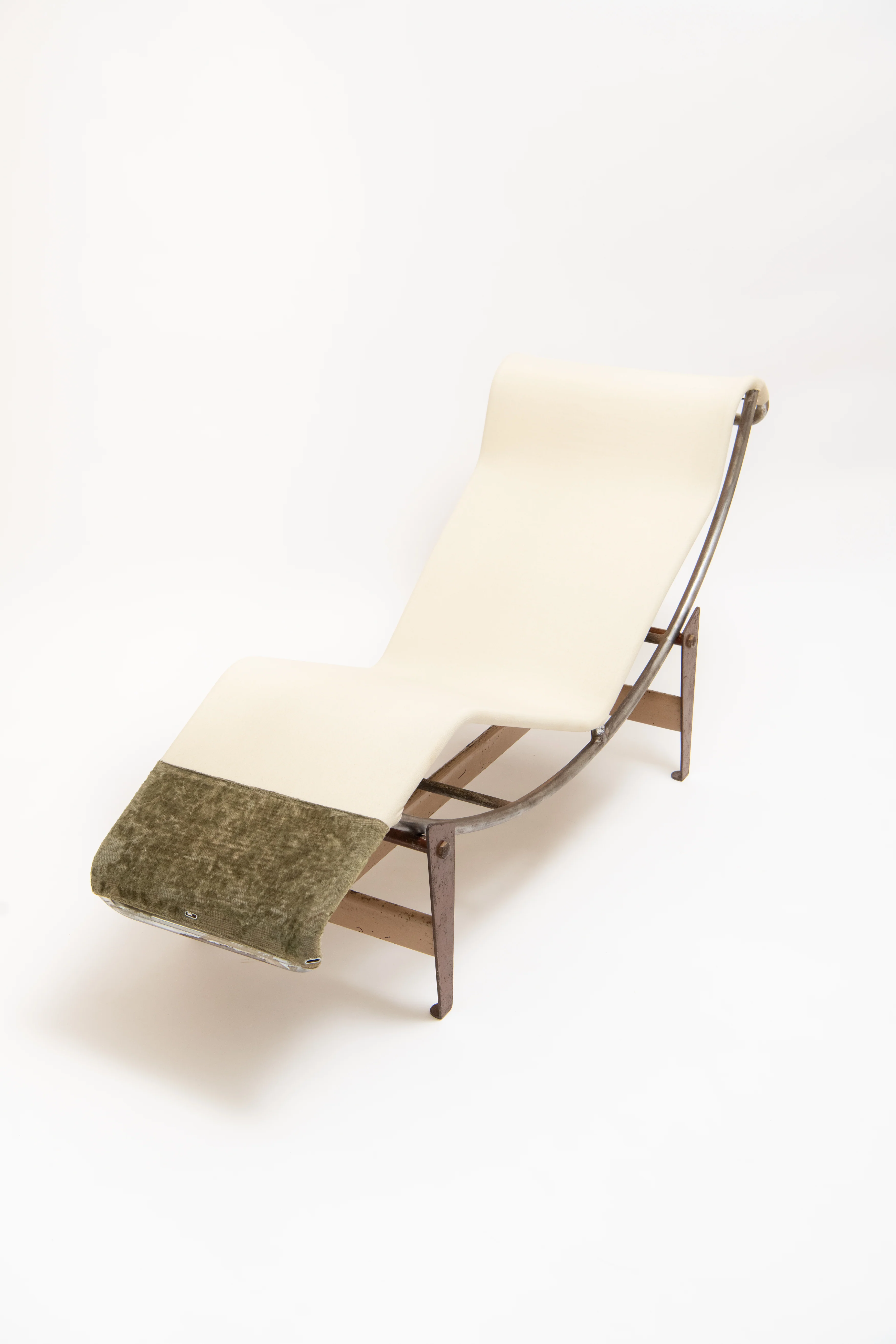 CHARLOTTE PERRIAND, PIERRE JEANERRET & LE CORBUSIER, EARLY ‘CHAISE BASCULANTE’, C. 1928 - Image 5
