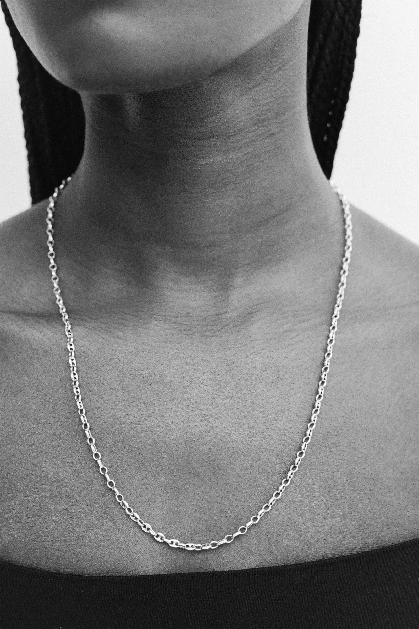 Classic Delicate Chain - Image 4