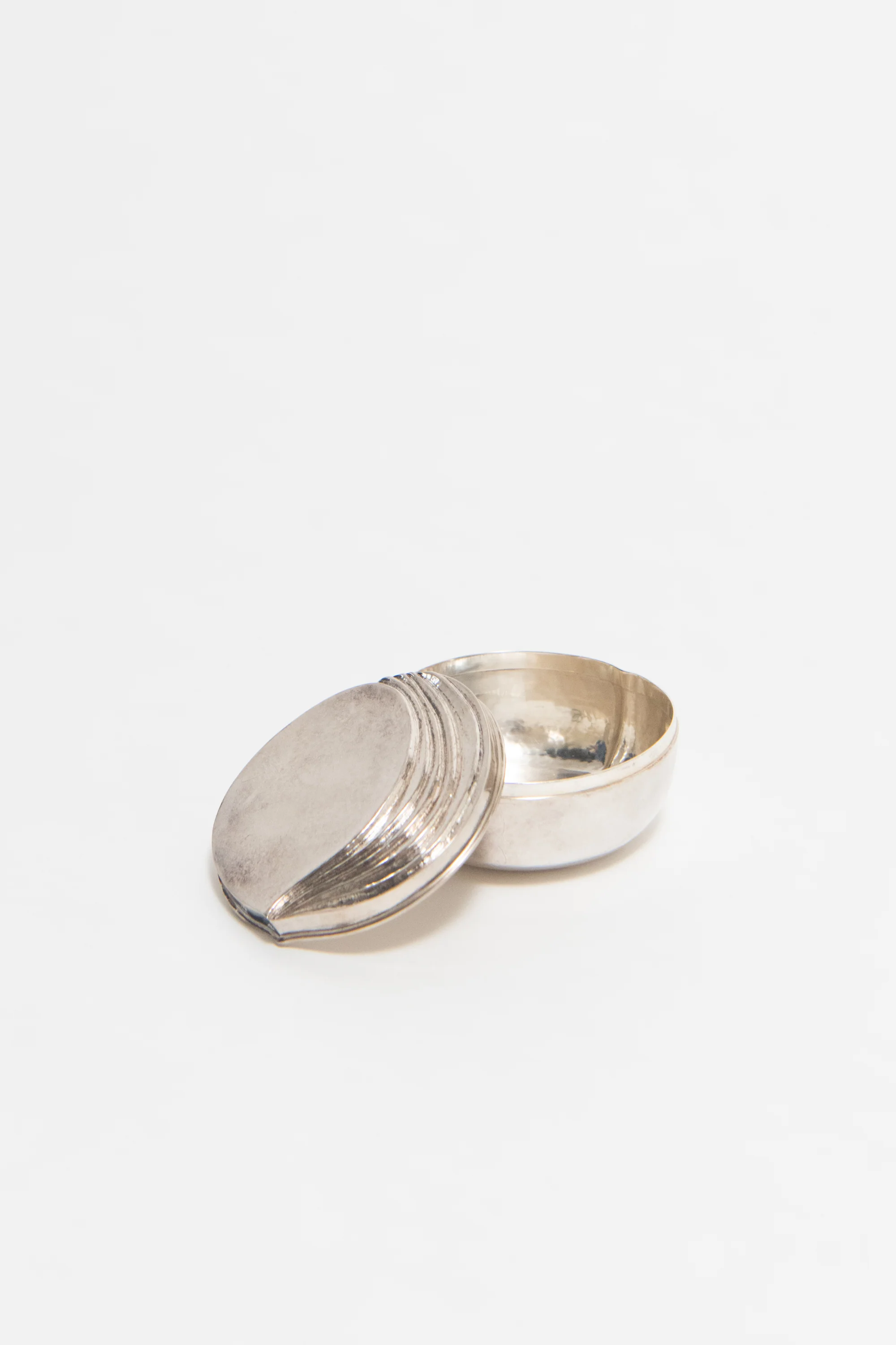 JAN BRUNK, STERLING SILVER KEEPSAKE BOX, C. 1990 - Image 2