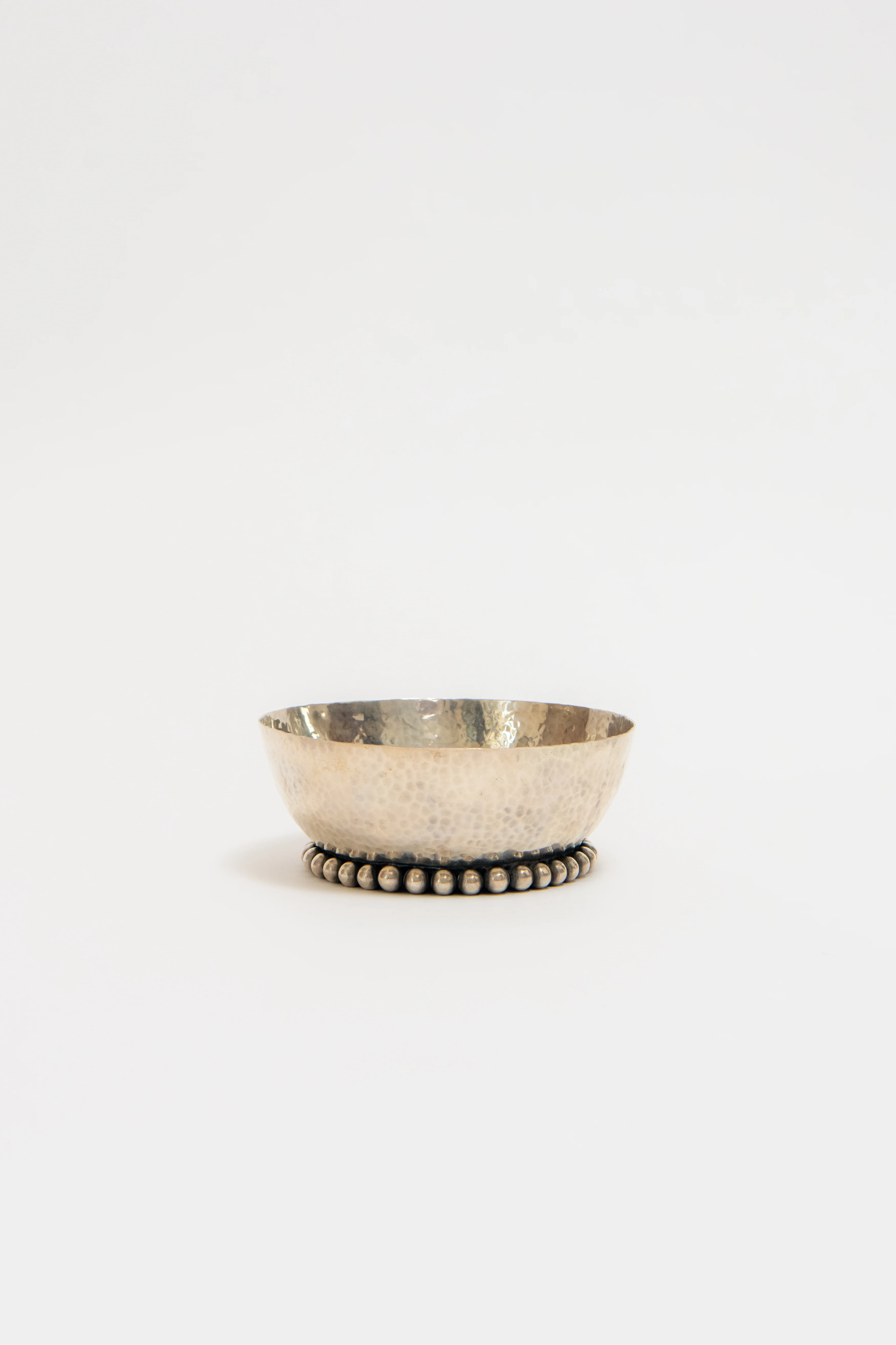 JEAN DÉSPRES, HAMMERED SILVER BOWL, C. 1930 - Image 3