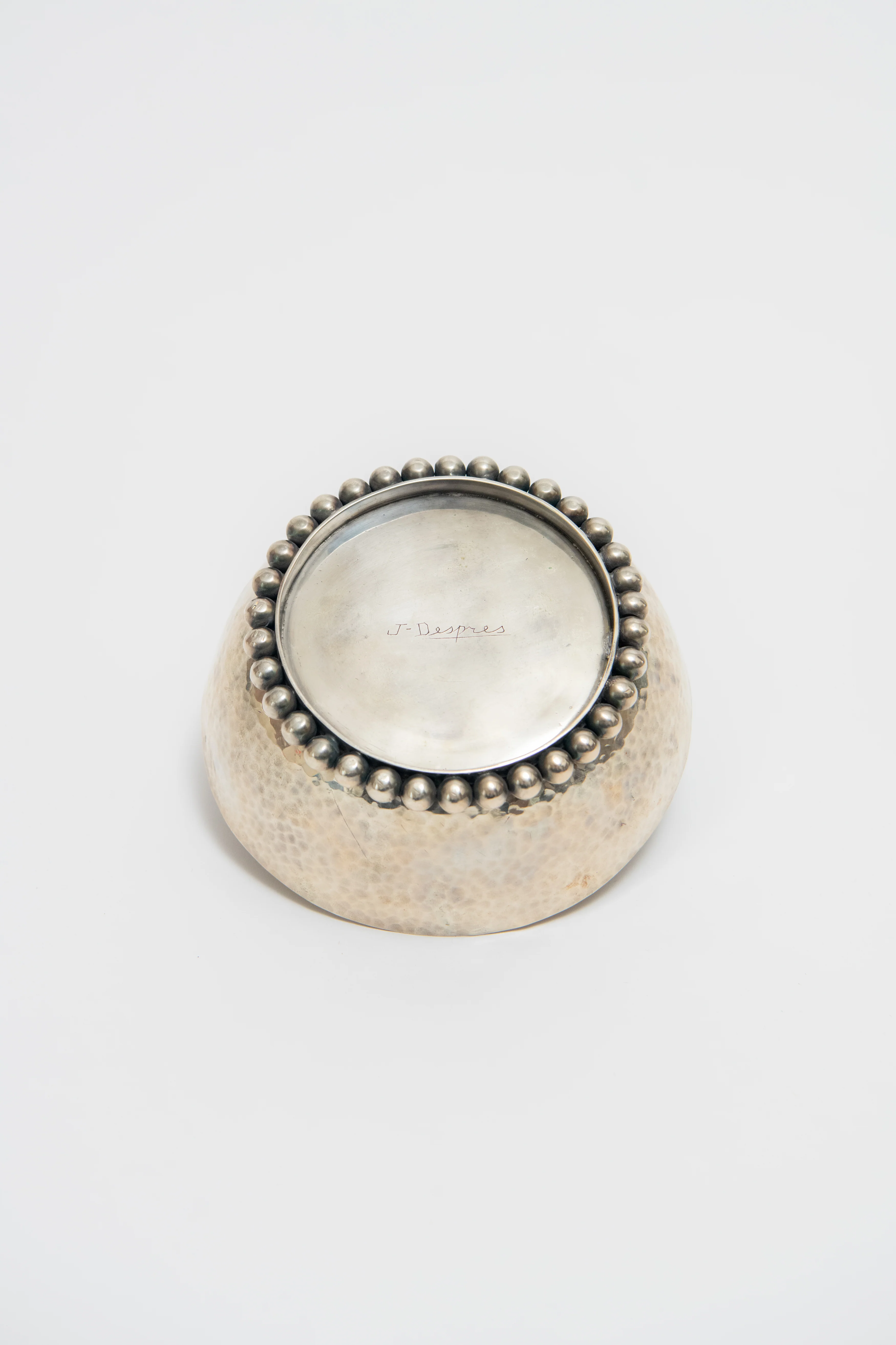 JEAN DÉSPRES, HAMMERED SILVER BOWL, C. 1930 - Image 5