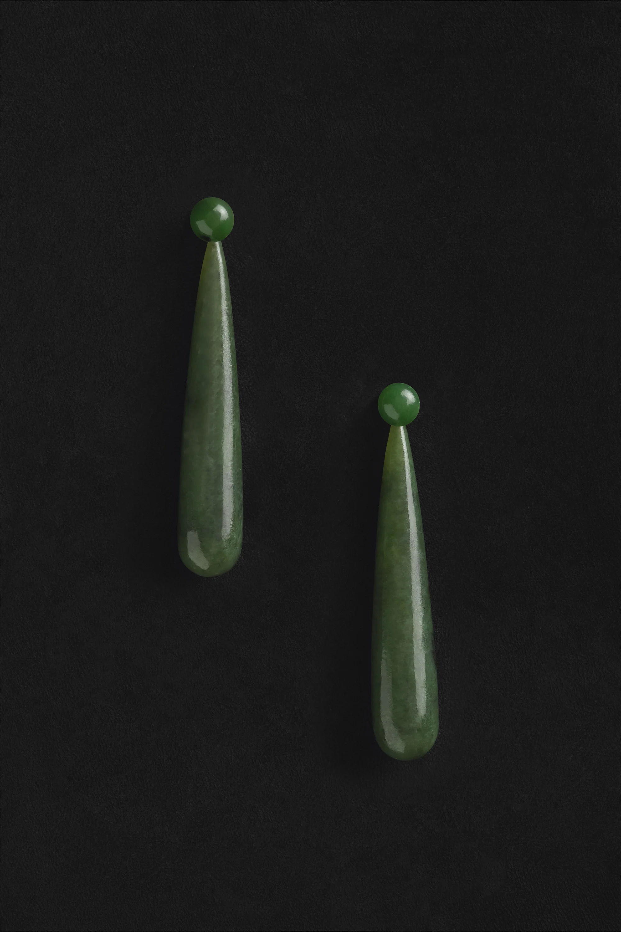 LARGE ANGELIKA EARRINGS IN JADE - Image 3