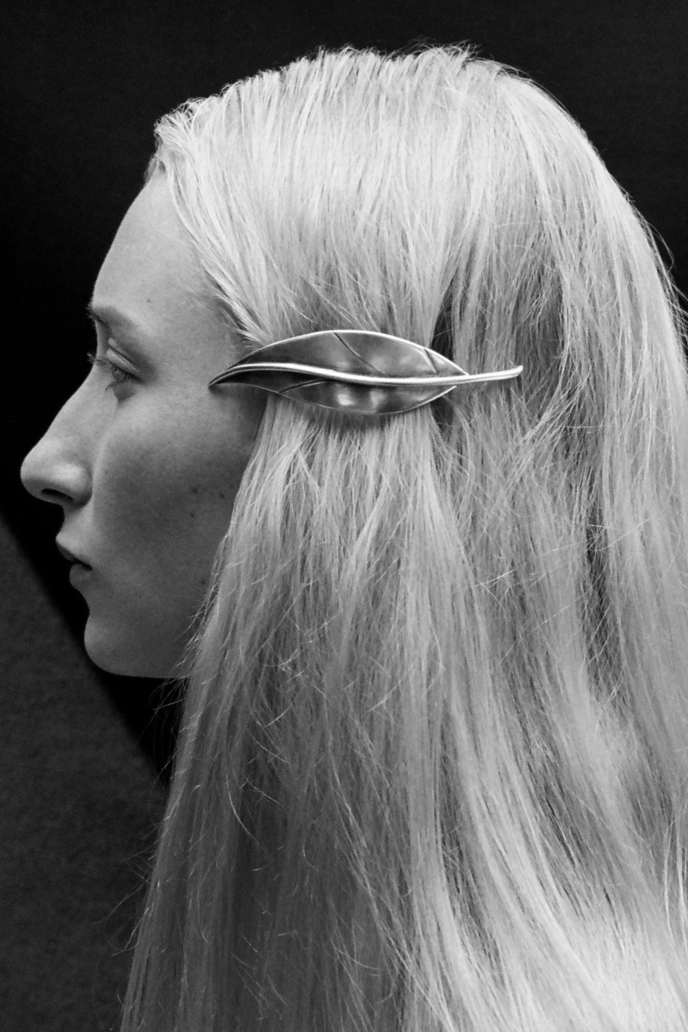 Leaf Barrette - Image 3