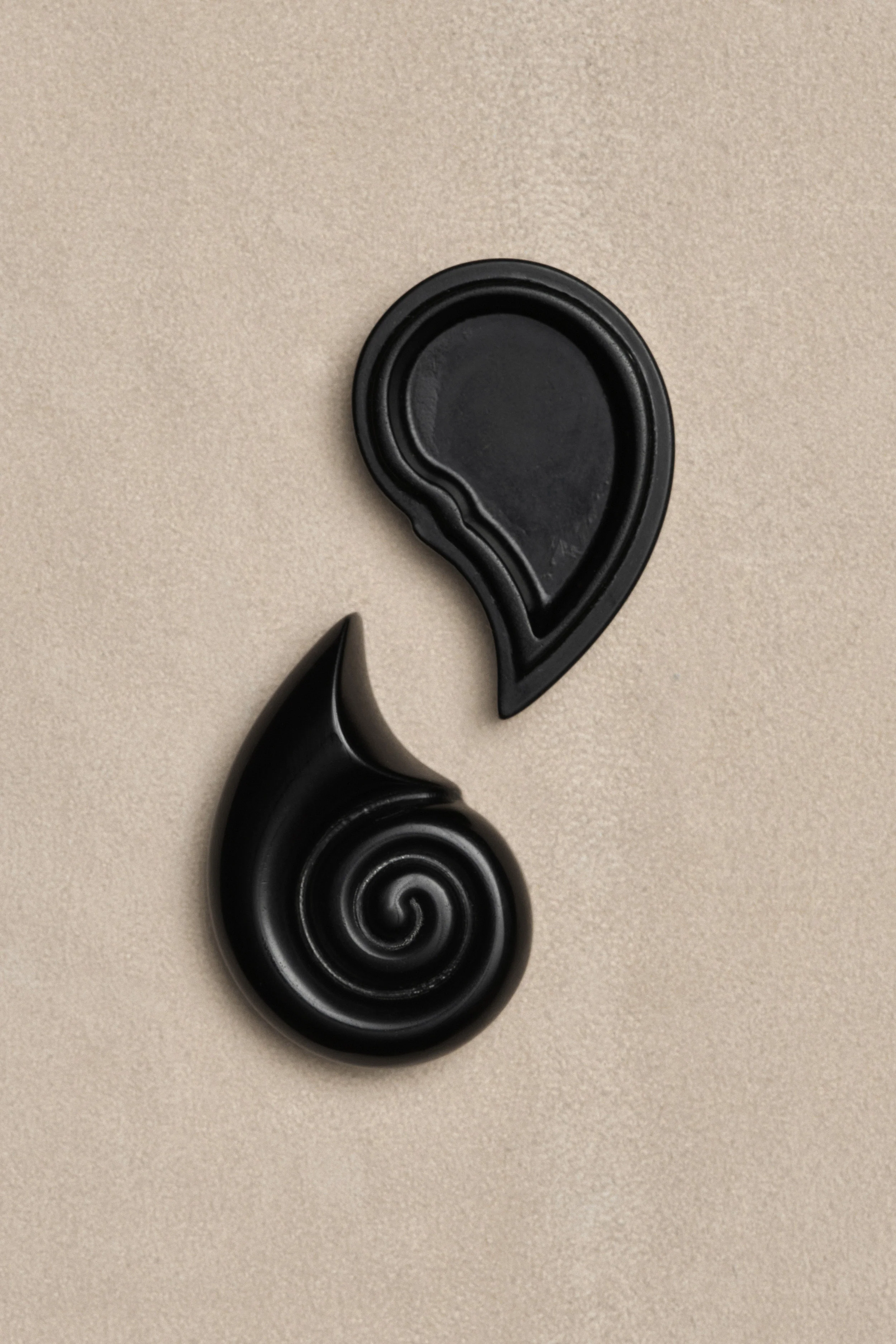 NAUTILUS PILL BOX IN ONYX - Image 3