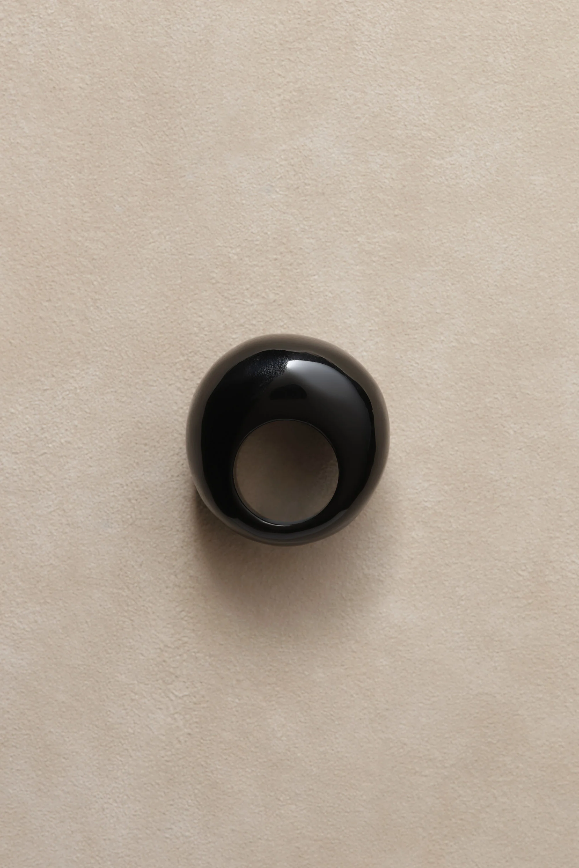 Onyx Donut Ring - Image 3