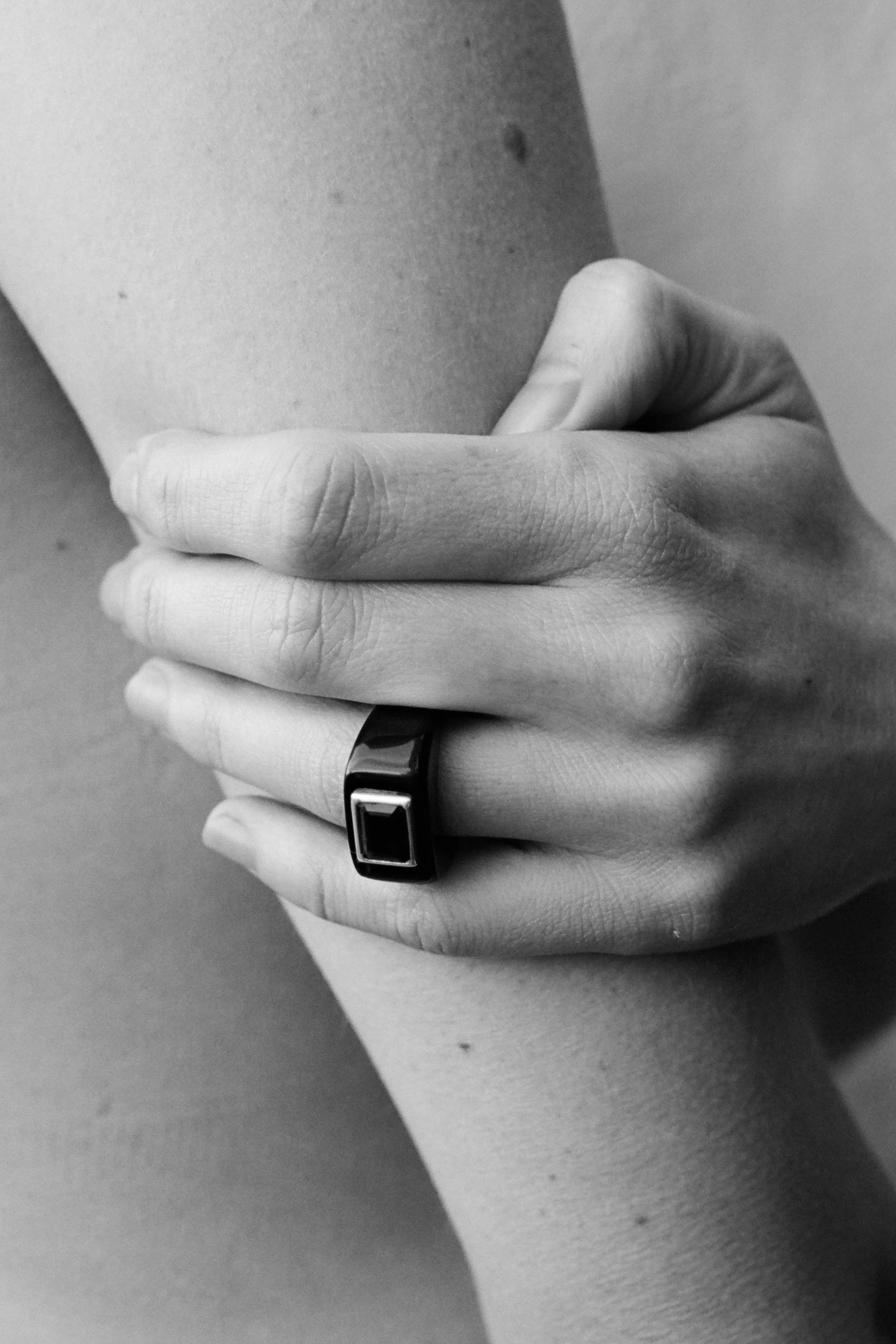 ONYX WALTER RING - Image 5