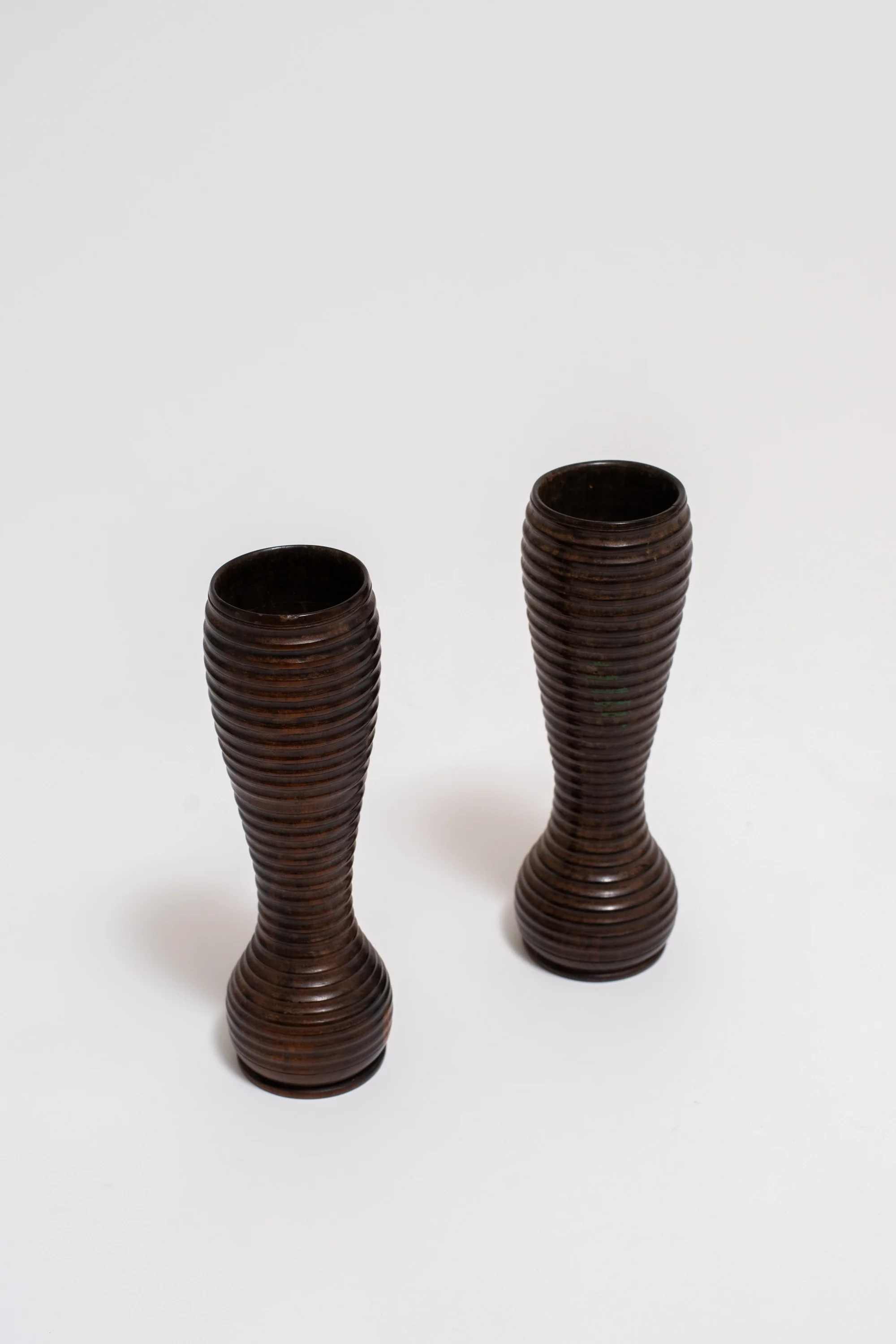 PAIR OF TURNED WOOD VASES, C. EARLY 20TH CENTURY - Image 2
