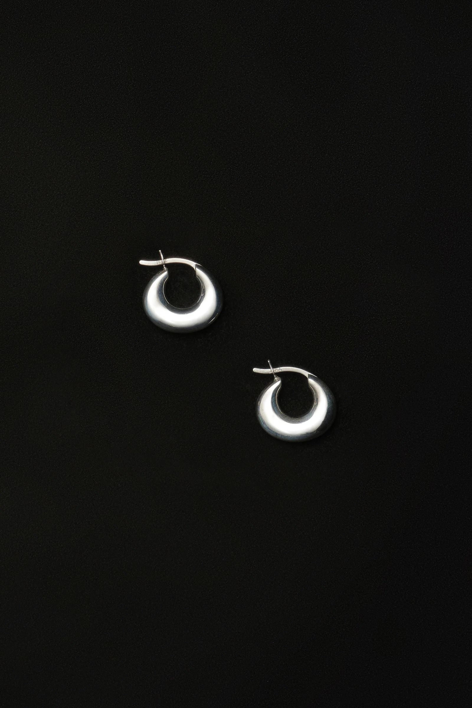 Petite Discus Hoops