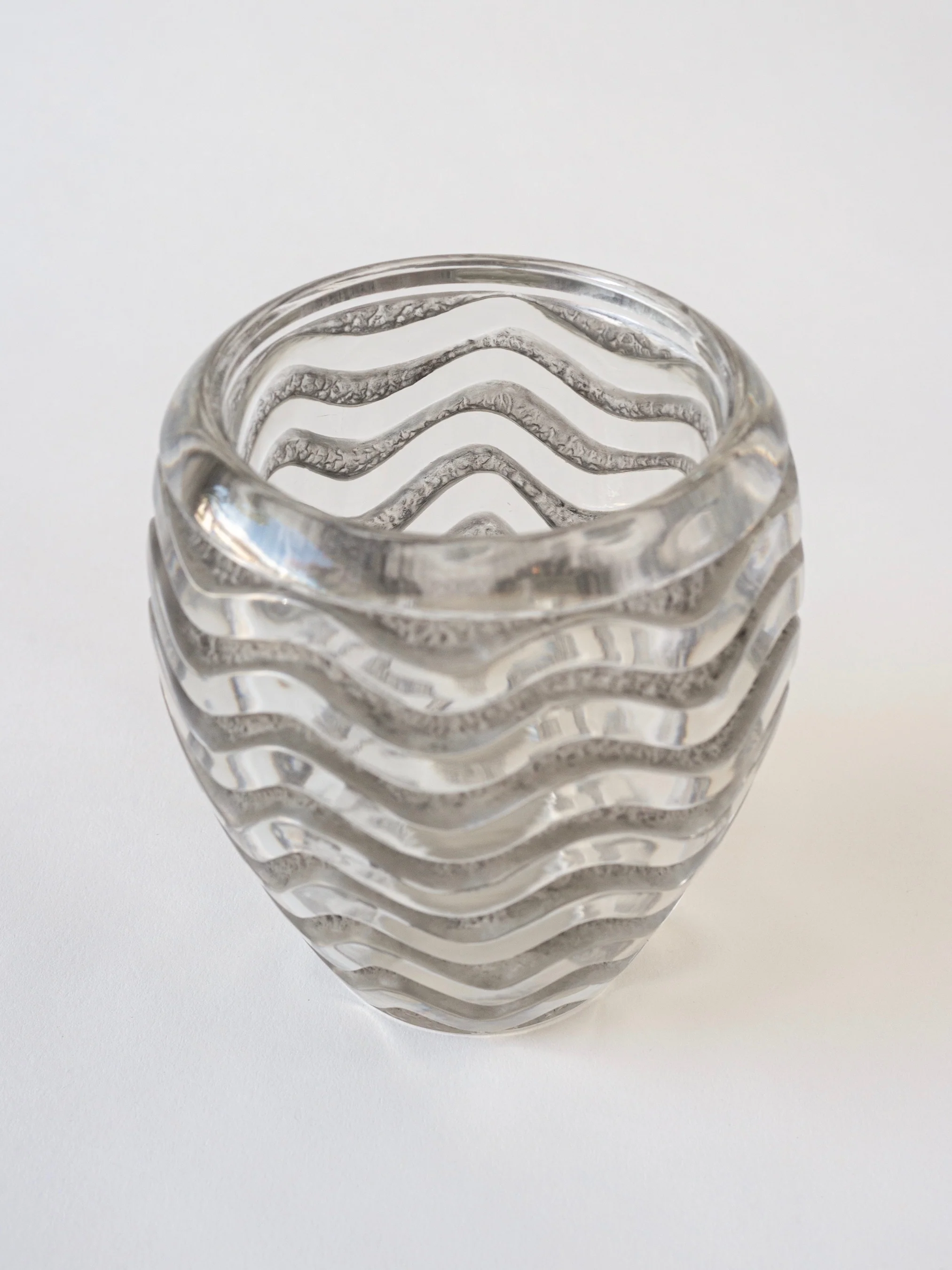 RENÉ LALIQUE, ‘MÉANDRES’ VASE C. 1930 - Image 2