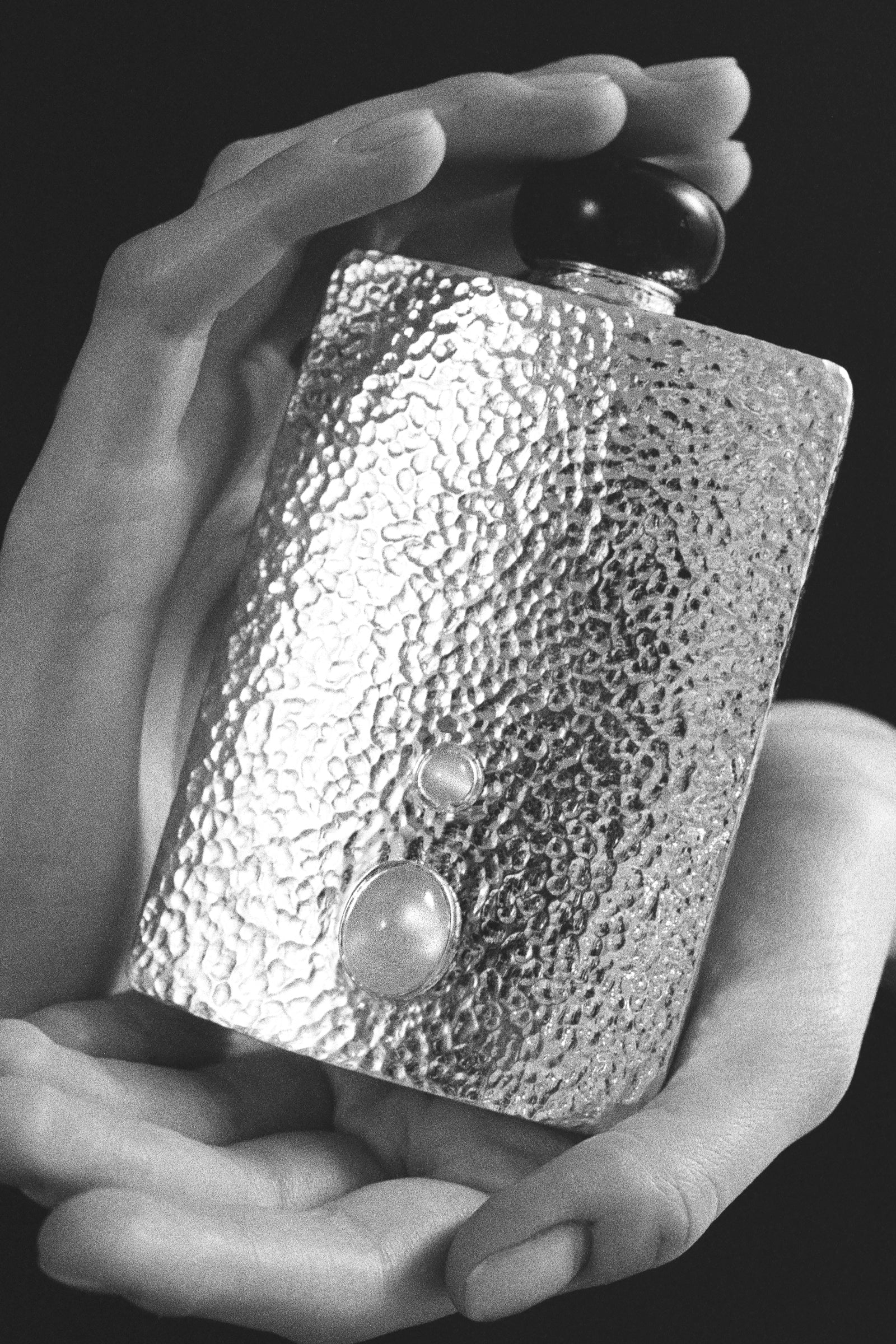 Rising Moon Flask - Image 3