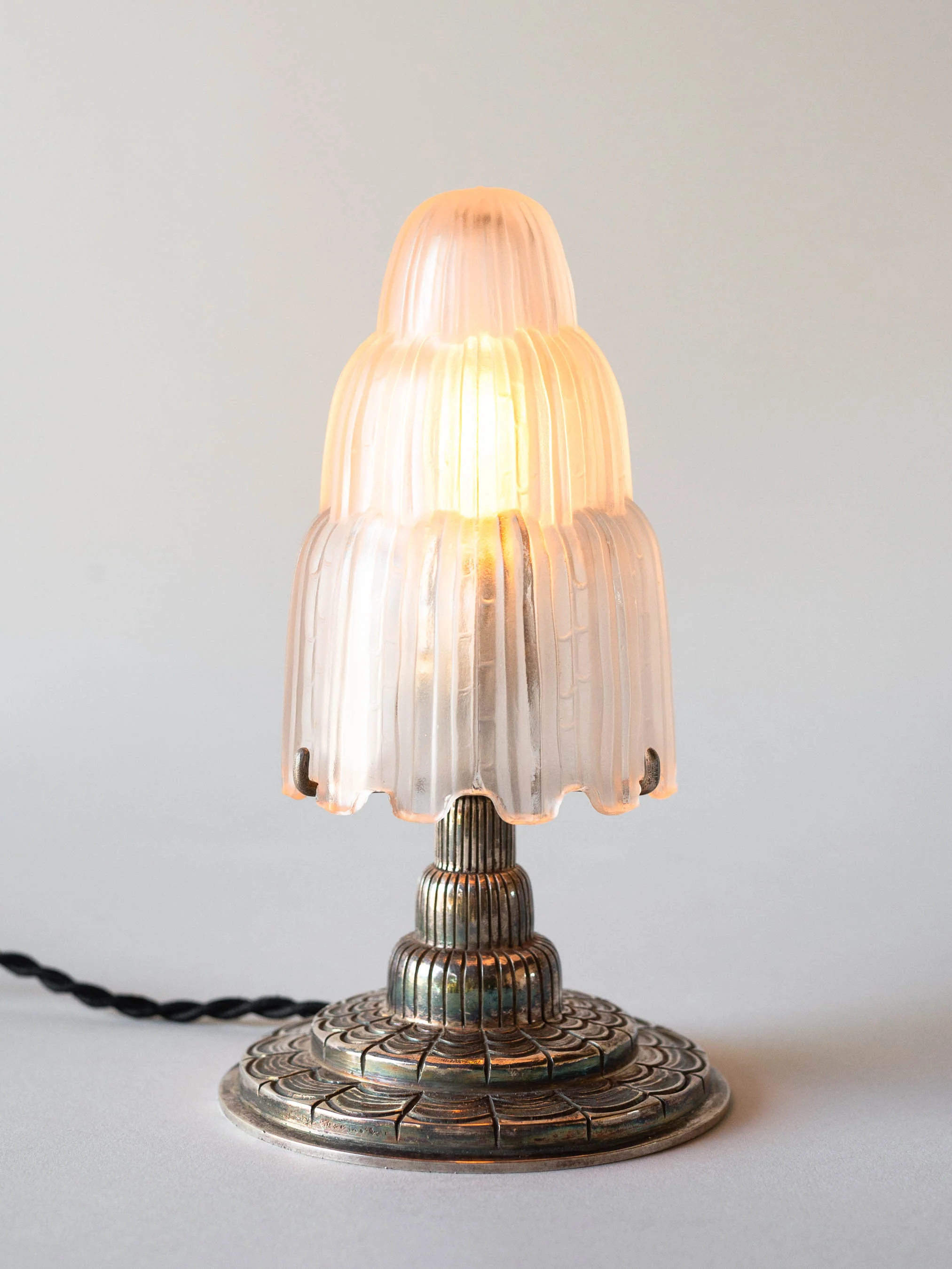 SABINO ‘LA FONTAINE’ TABLE LAMP C. 1926