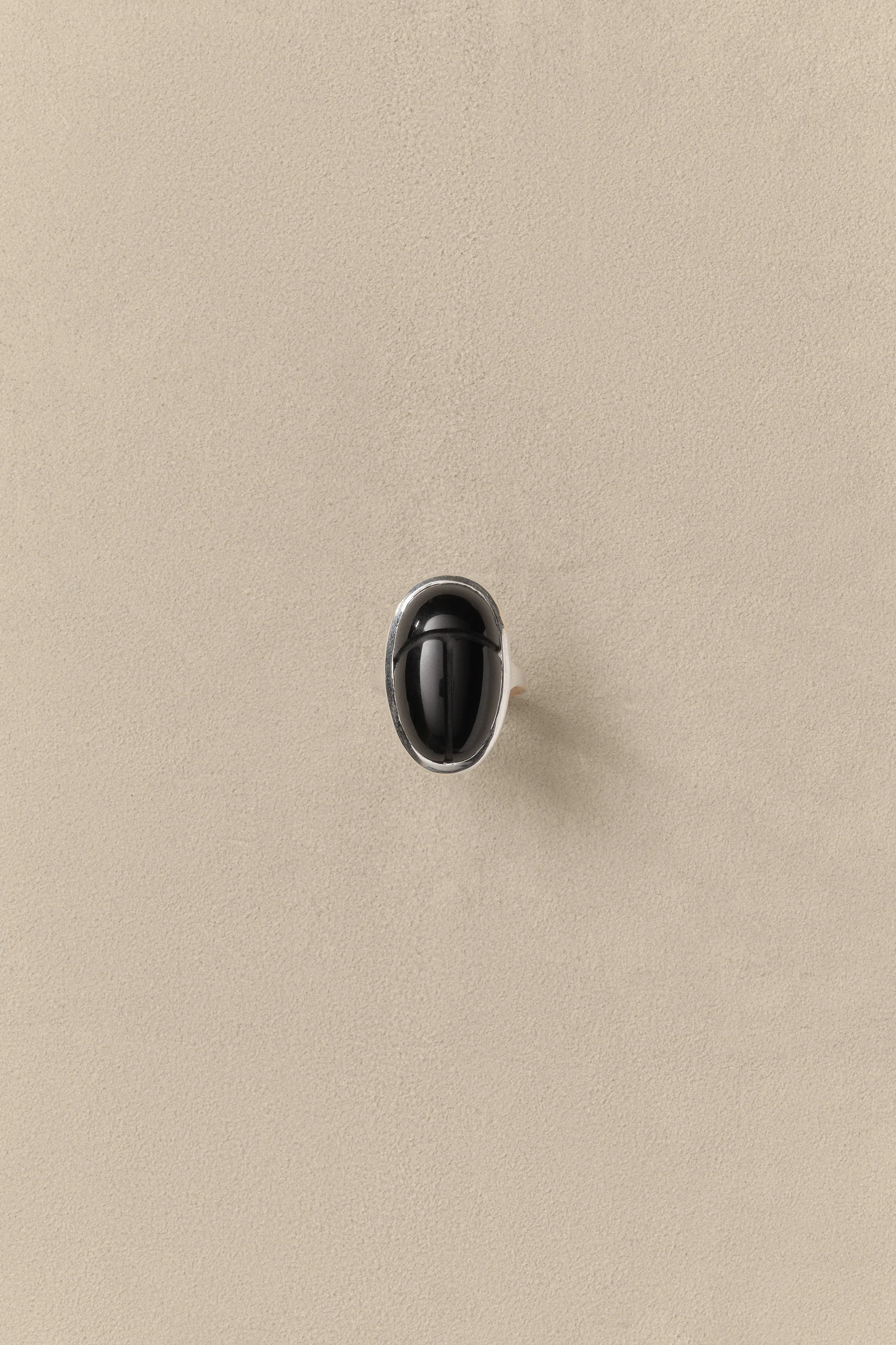 Scarab Ring in Onyx - Image 3