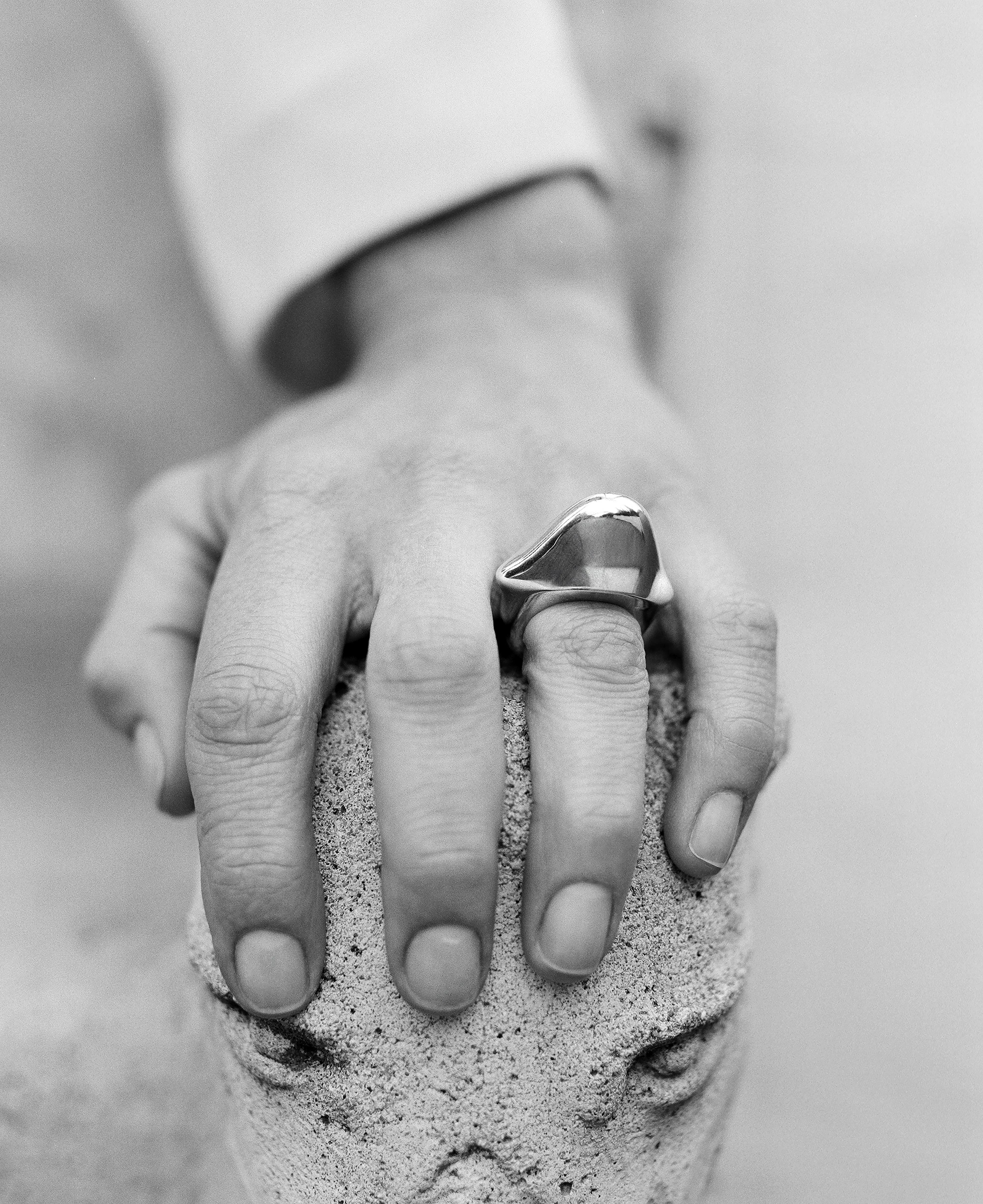 Silver Tilde Ring - Image 3
