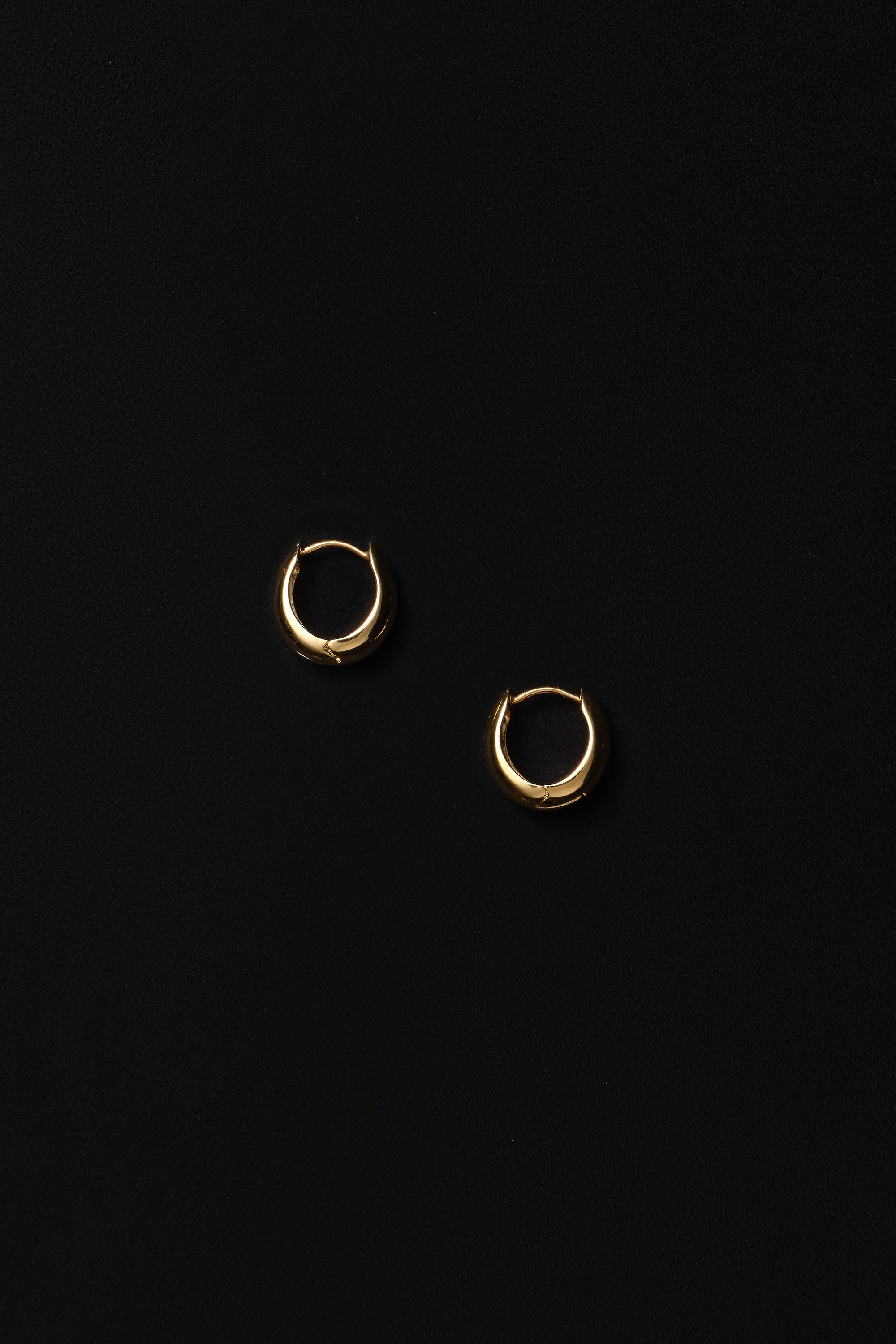 Slim Hinged Hoops - Image 4