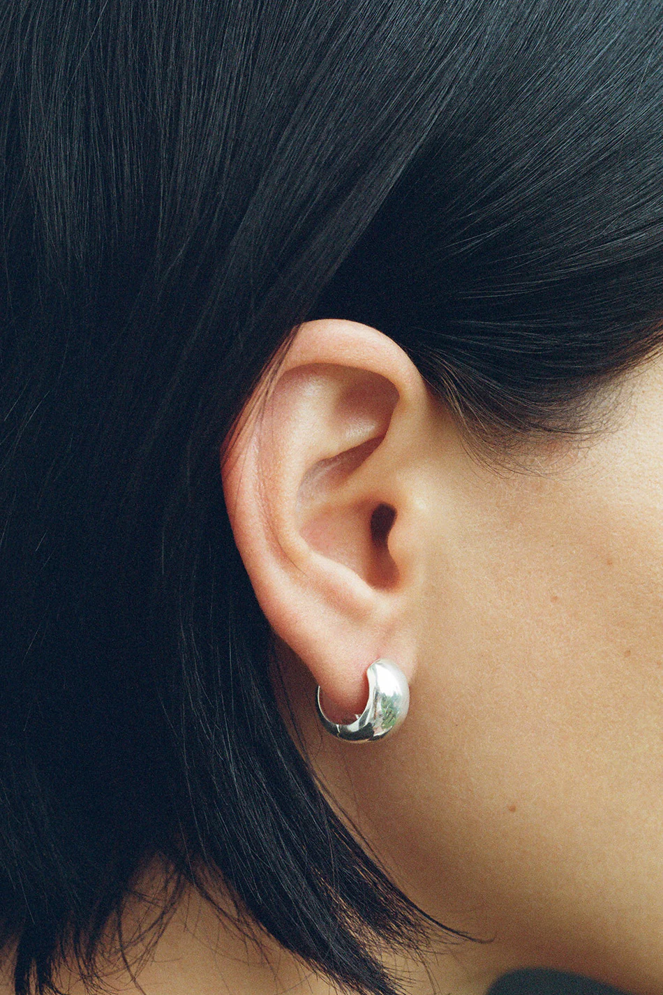 Small Hinged Hoops - Image 3