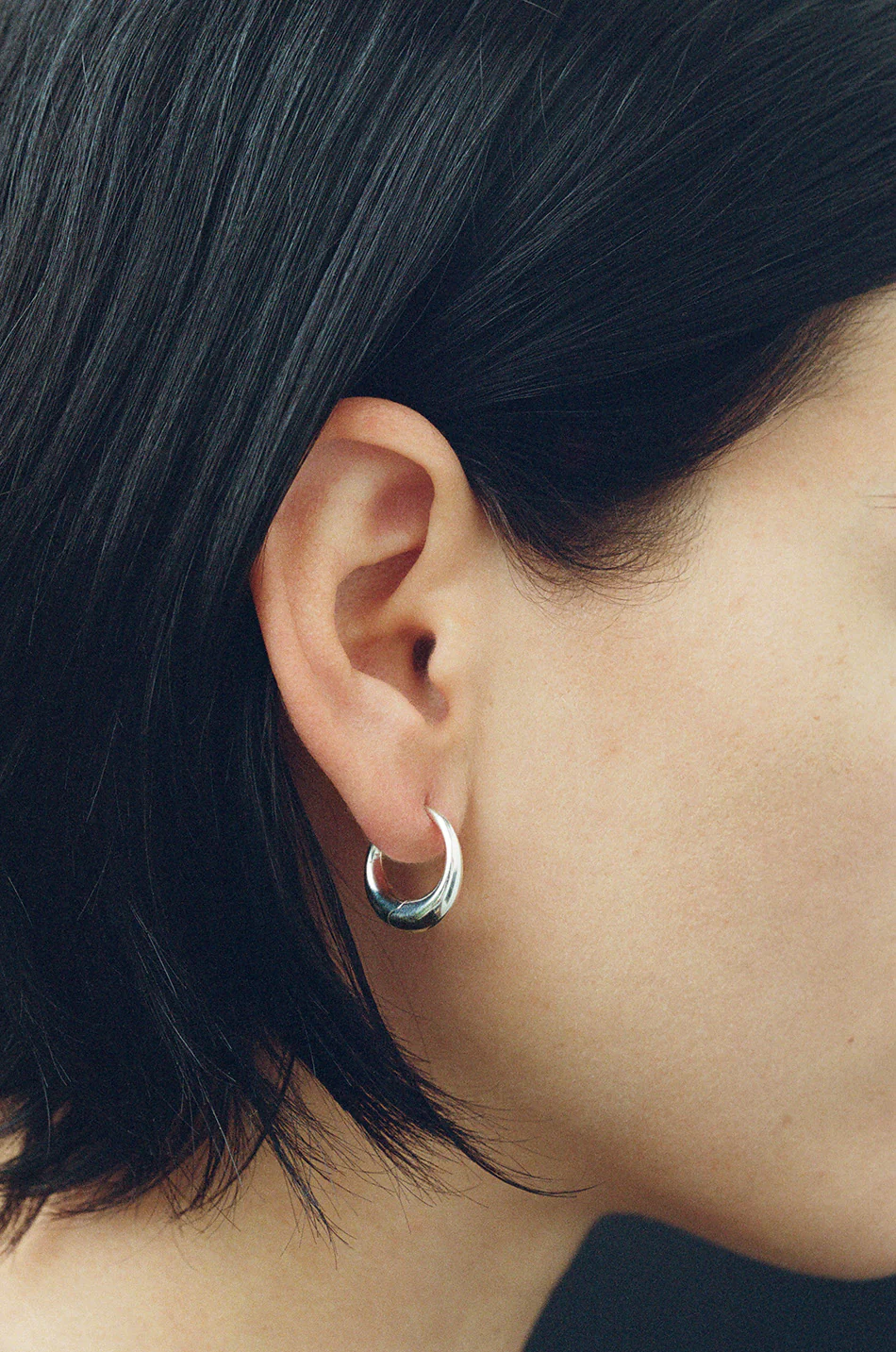 Small Sigrid Hoops - Image 2