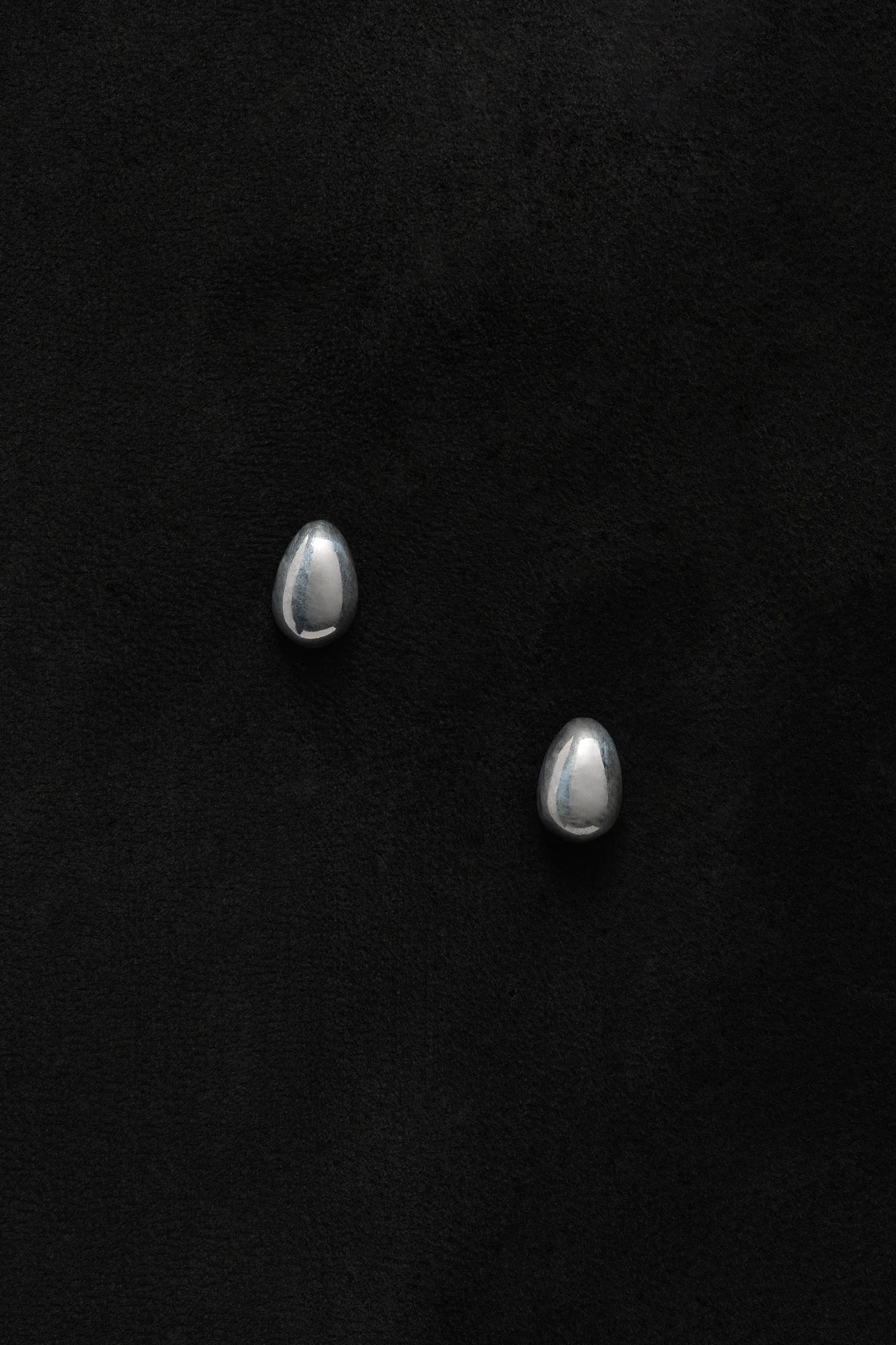 TINY EGG STUDS - Image 3